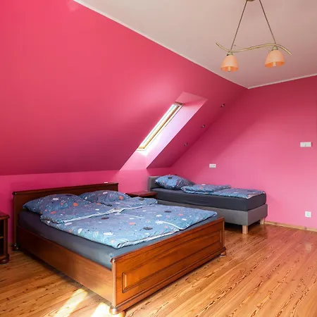 Feriehus Dom Na Skarpie Wałbrzych