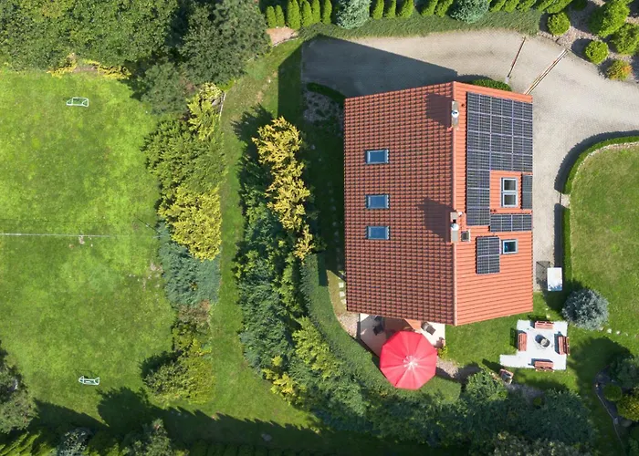 Dom Na Skarpie Prázdninový dům Wałbrzych